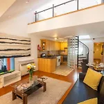 아파트 Grafton Street District 더블린