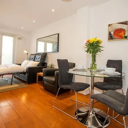 Grafton Street District