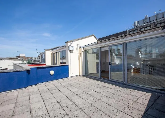 Grafton Street District *